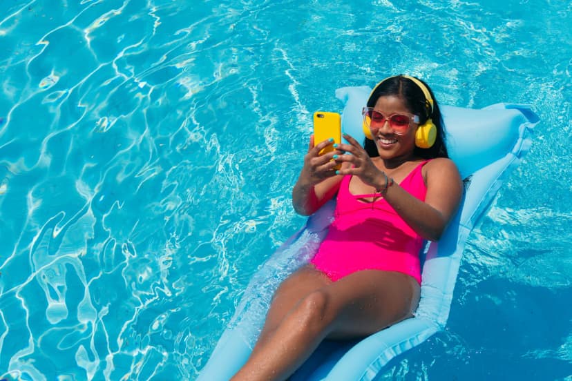 Swimming pool creator